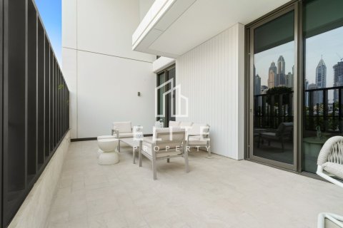 Apartment in EMAAR Beachfront, Dubai Harbour, Dubai 3 bedrooms, 188 sq.m. № 121310 - photo 24
