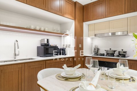 Apartment in EMAAR Beachfront, Dubai Harbour, Dubai 3 bedrooms, 188 sq.m. № 121310 - photo 2
