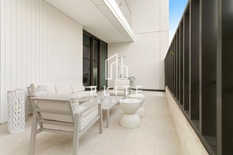 Apartment in EMAAR Beachfront, Dubai Harbour, Dubai 3 bedrooms, 188 sq.m. № 121310 - photo 23