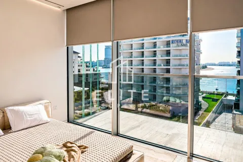 Купить квартиру в The Crescent, Пальма Джумейра, Дубай: 3 спальни, 226м², № 121311 - фото 11