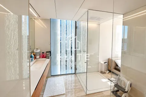 Купить квартиру в The Crescent, Пальма Джумейра, Дубай: 3 спальни, 226м², № 121311 - фото 12