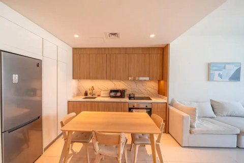 Apartment in EMAAR Beachfront, Dubai Harbour, Dubai 1 bedroom, 66.1 sq.m. № 142178 - photo 2