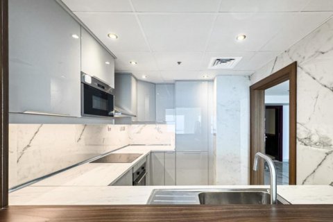 Apartment in Jumeirah Lake Towers, Dubai 2 bedrooms, 147.7 sq.m. № 142179 - photo 8