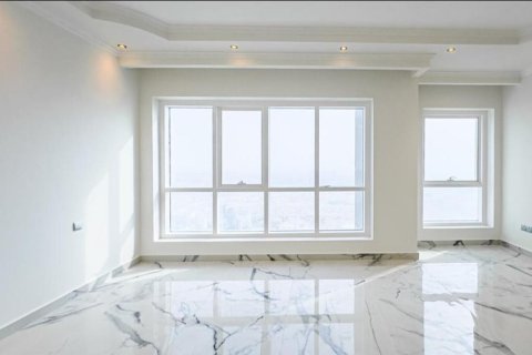 Apartment in Jumeirah Lake Towers, Dubai 2 bedrooms, 147.7 sq.m. № 142179 - photo 10