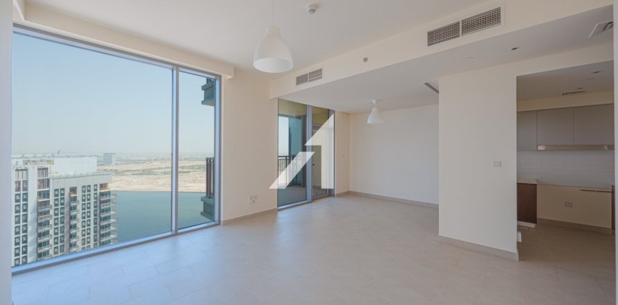 Квартира в Дубае, 3 спальни, 154.6м², № 50360
