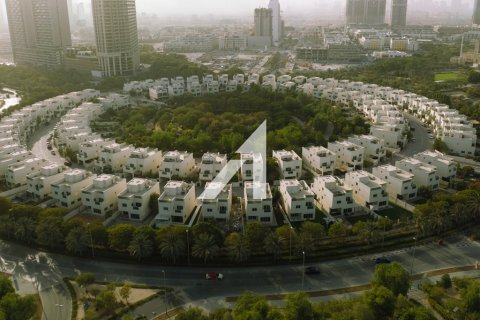 Apartment in Jumeirah Village Circle, Dubai 2 bedrooms, 170.6 sq.m. № 50361 - photo 12