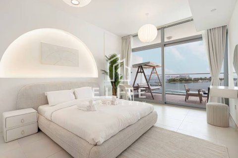 Apartment in Azure Residences, Palm Jumeirah, Dubai 1 bedroom, 106 sq.m. № 121443 - photo 6