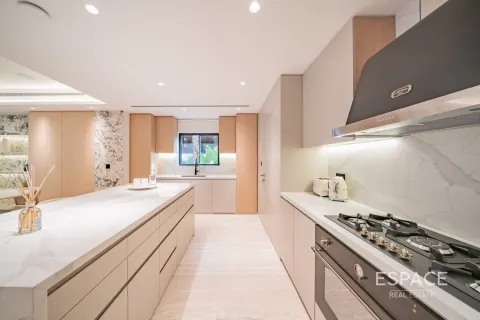 Купить виллу в Meadows 1, Meadows, Дубай: 5 спален, 455м², № 78151 - фото 7