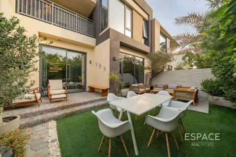 Villa en Dubai Hills Estate, Dubai, 4 dormitorios, 222 m², № 78152 - foto 17