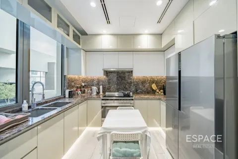 Villa en Dubai Hills Estate, Dubai, 4 dormitorios, 222 m², № 78152 - foto 6