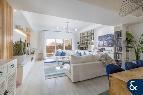 Apartamento en Al Andalus, Jumeirah Golf Estates, Dubai, 4 dormitorios, 268 m², № 98573 - foto 4