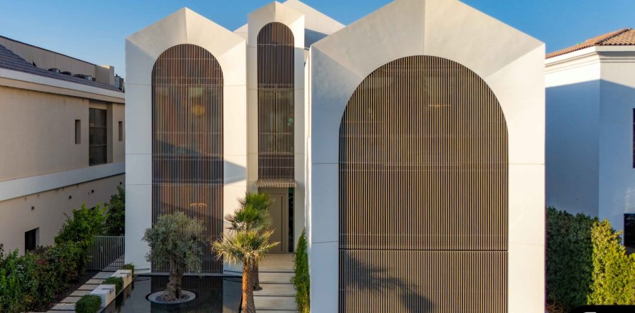 Villa en Jumeirah Golf Estates, Dubai, 6 dormitorios, 1234 m², № 98580