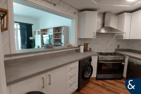 Appartement à Shoreline Apartments, Palm Jumeirah, Dubai, 2 chambres, 144 m², № 98579 - photo 5