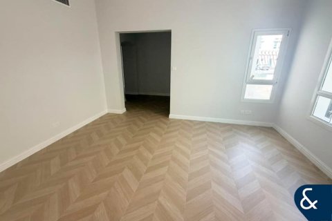 Villa en The Lakes, Dubai, 3 dormitorios, 258 m², № 98581 - foto 15