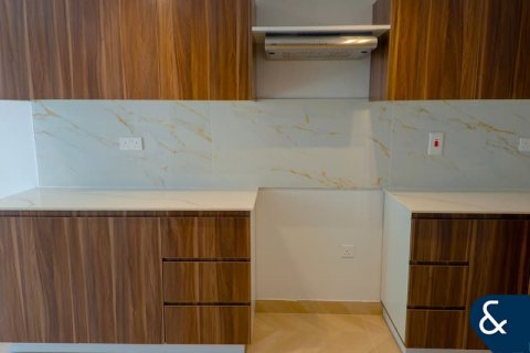 Villa en The Lakes, Dubai, 3 dormitorios, 258 m², № 98581 - foto 7