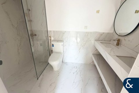 Villa en The Lakes, Dubai, 3 dormitorios, 258 m², № 98581 - foto 8