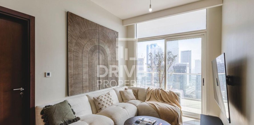 Appartement à Business Bay, Dubai, 2 chambres, 83.8 m², № 135368