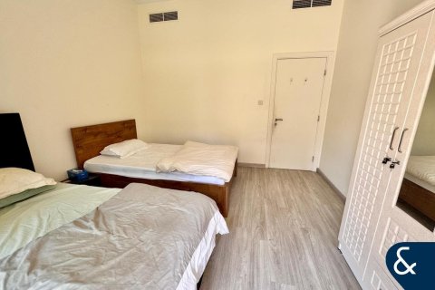 Купить квартиру в Greens, Дубай: 3 спальни, 155м², № 74556 - фото 8