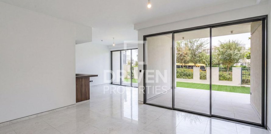 Villa en Harmony, Tilal Al Ghaf, Dubai, 4 dormitorios, 347.46 m², № 126931