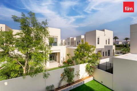 Вилла в Риме, Дубай, 3 спальни, 261.8м², № 89516