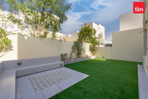 Снять в аренду виллу в Риме, Дубай: 3 спальни, 261.8м², № 89516 - фото 15