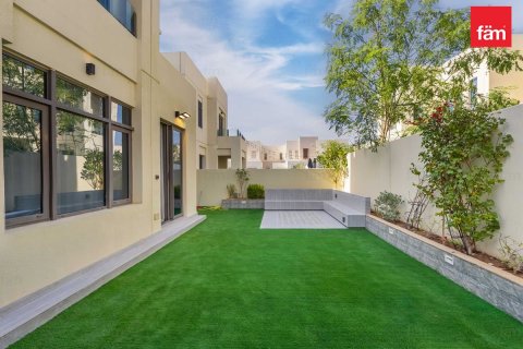 Снять в аренду виллу в Риме, Дубай: 3 спальни, 261.8м², № 89516 - фото 17