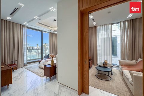 Villa in Dubai 5 bedrooms, 672 sq.m. № 89524 - photo 22