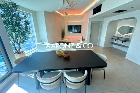 Apartamento en Jumeirah Lake Towers, Dubai, 2 dormitorios, 165 m², № 78219 - foto 3