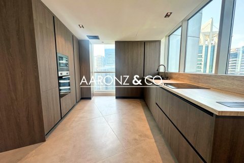 Apartamento en Jumeirah Lake Towers, Dubai, 2 dormitorios, 165 m², № 78219 - foto 15