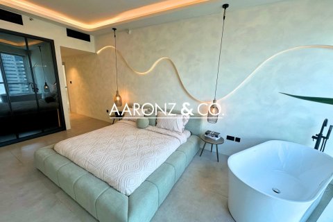 Apartamento en Jumeirah Lake Towers, Dubai, 2 dormitorios, 165 m², № 78219 - foto 8
