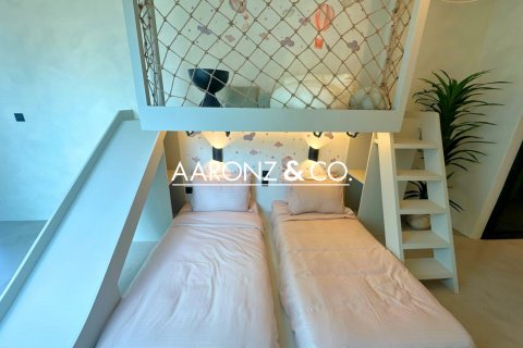 Apartamento en Jumeirah Lake Towers, Dubai, 2 dormitorios, 165 m², № 78219 - foto 10