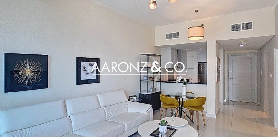 Apartamento en Damac Heights, Dubai Marina, Dubai, 1 dormitorio, 79 m², № 78218