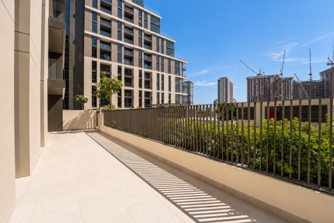 Apartment in Dubai 3 bedrooms, 197 sq.m. № 134137 - photo 6