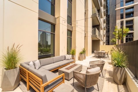 Apartment in Dubai 3 bedrooms, 197 sq.m. № 134137 - photo 8