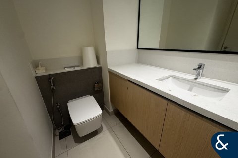 Apartment in Downtown Dubai (Downtown Burj Dubai), Dubai 3 bedrooms, 126 sq.m. № 76398 - photo 12