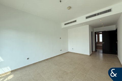 Villa in Jumeirah Village Triangle, Dubai 2 bedrooms, 241 sq.m. № 76397 - photo 5