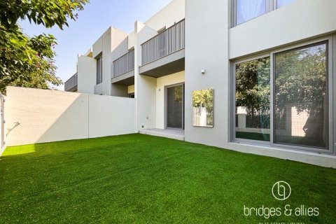 Villa en Tilal Al Ghaf, Dubai, 3 dormitorios, 140 m², № 93025