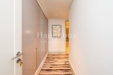 Apartamento en Vida Residence Downtown, Downtown Dubai (Downtown Burj Dubai), Dubai, 2 dormitorios, 127.47034824 m², № 93029 - foto 16