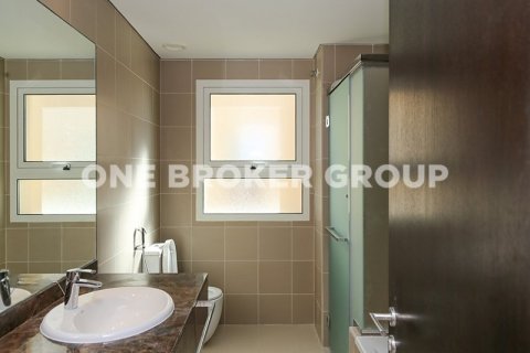 Villa à Al Barsha, Dubai, 4 chambres, 352.6 m², № 721 - photo 15