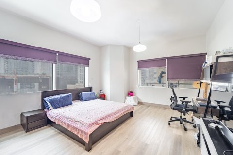 Apartment in Dubai 2 bedrooms, 160 sq.m. № 139659 - photo 14