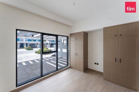 Maison de ville à Dubai, 4 chambres, 144 m², № 141314