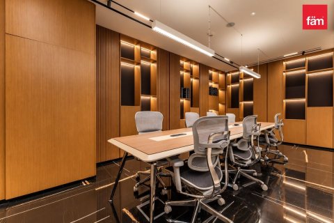 Edificio en Business Bay, Dubai, 343.9 m², № 141315 - foto 10