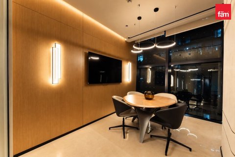 Edificio en Business Bay, Dubai, 343.9 m², № 141315 - foto 9