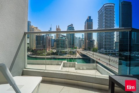 Apartamento en Dubai Marina, Dubai, 3 dormitorios, 119.6 m², № 8252 - foto 1