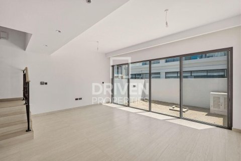 Townhouse in Damac Lagoons, Dubai 4 bedrooms, 144 sq.m. № 128403