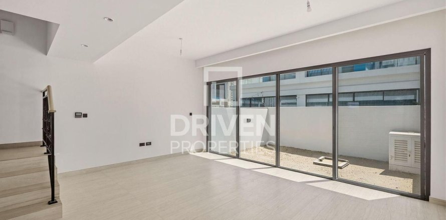 تاون هاوس في Damac Lagoons, دبي 4 غرف نوم, 144 م² رقم 128403