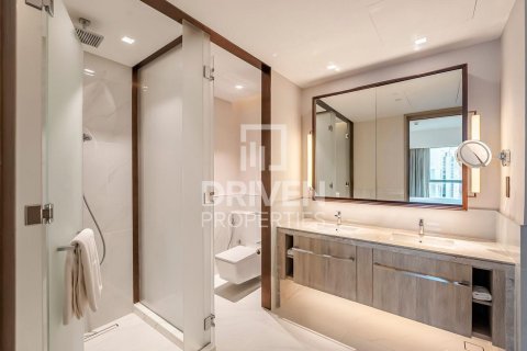 Apartment in Address Harbour Point, Dubai Creek Harbour (The Lagoons), Dubai 2 bedrooms, 101.73 sq.m. № 128404 - photo 13