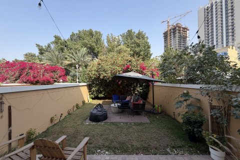 Villa à Jumeirah Village Triangle, Dubai, 1 chambre, 180 m², № 137743 - photo 12