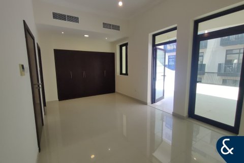 Купить виллу в Джумейра Вилладж Серкл, Дубай: 4 спальни, 395м², № 75691 - фото 5