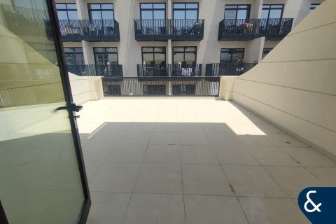 Купить виллу в Джумейра Вилладж Серкл, Дубай: 4 спальни, 395м², № 75691 - фото 8